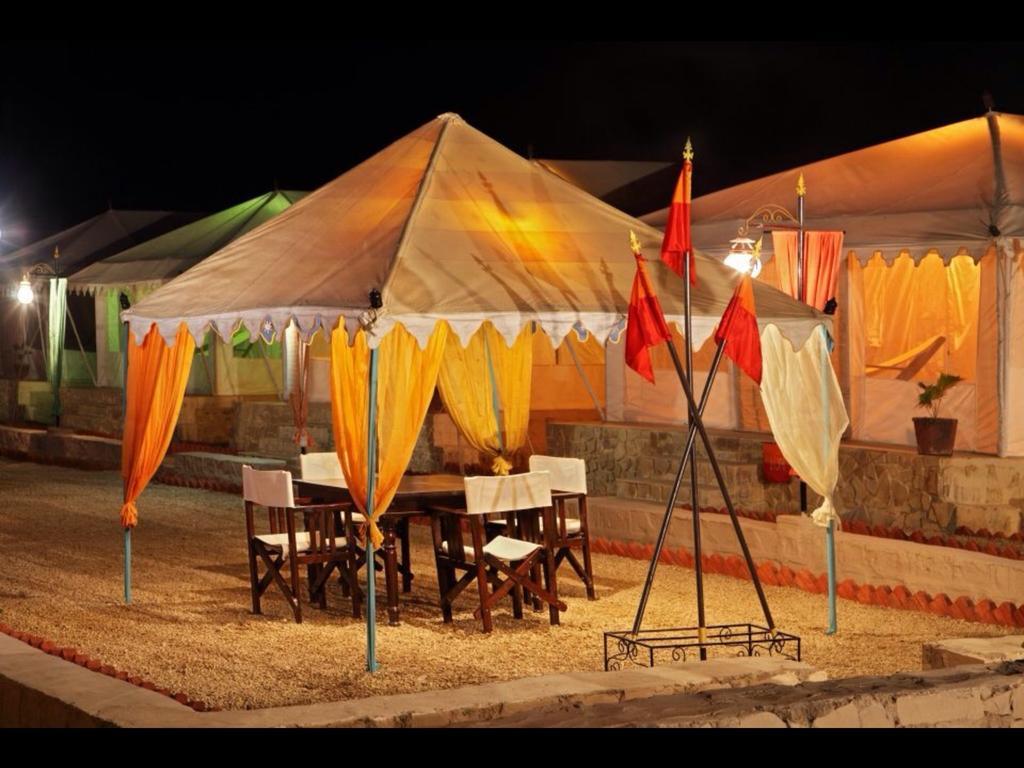 The Mama'S Resort & Camp Джайсалмер Стая снимка